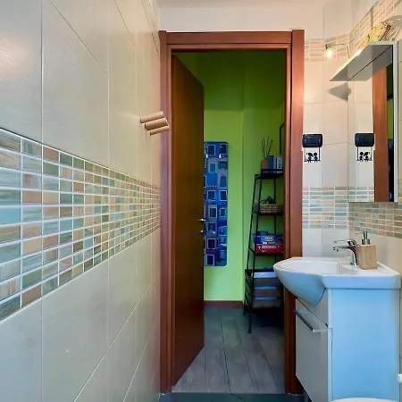 Διαμέρισμα Spacious 8 Mins By Metro To Center Γένοβα