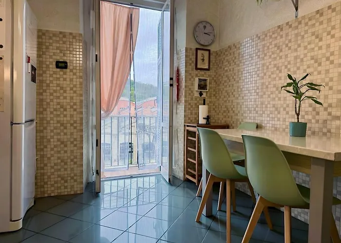 Spacious 8 Mins By Metro To Center *