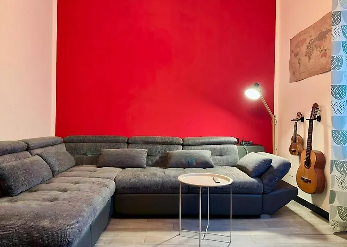 Spacious 8 Mins By Metro To Center *