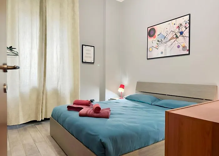 Spacious 8 Mins By Metro To Center *